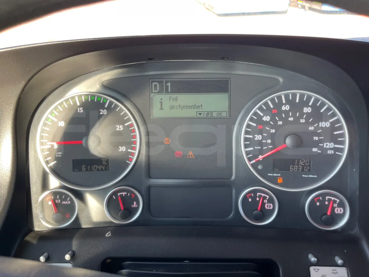 Man Lion's City GL A40 - Euro6 - 228kW - 18.750mt - dashboard lights on