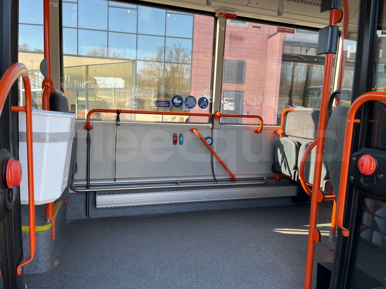 Man Lion's City GL A40 - Euro6 - 228kW - 18.750mt - disabled area photo