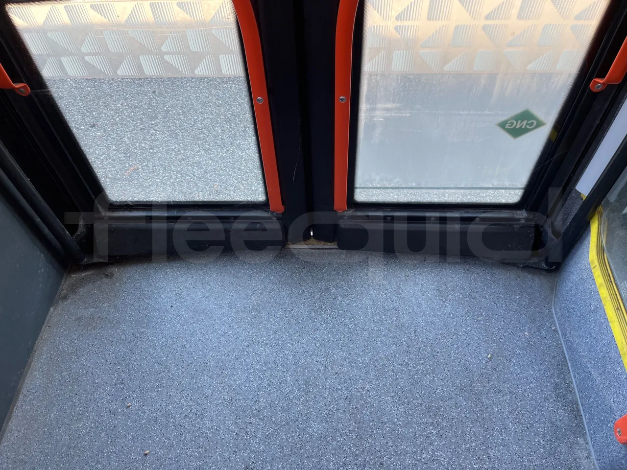 Man Lion's City GL A40 - Euro6 - 228kW - 18.750mt - door mechanism photo