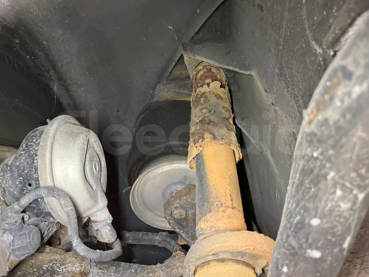 Man Lion's City GL A40 - Euro6 - 228kW - 18.750mt - front shock absorbers left