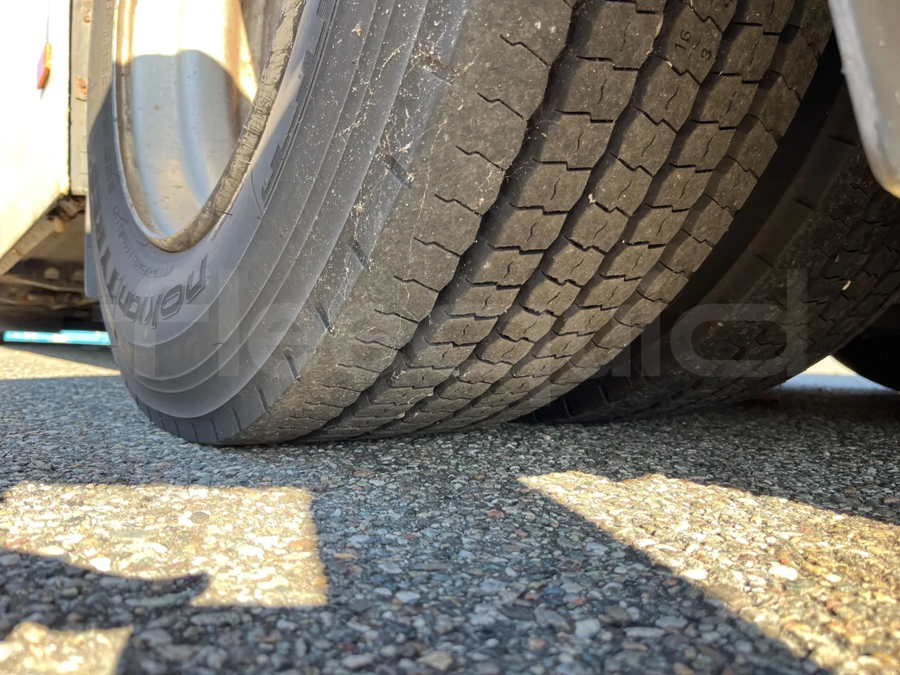 Man Lion's City GL A40 - Euro6 - 228kW - 18.750mt - tread condition front tires left