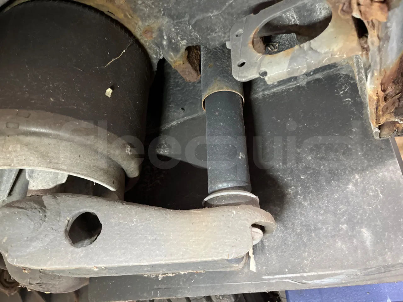 Man Lion's City GL A40 - Euro6 - 228kW - 18.750mt - axle 2 shock absorbers 1 left