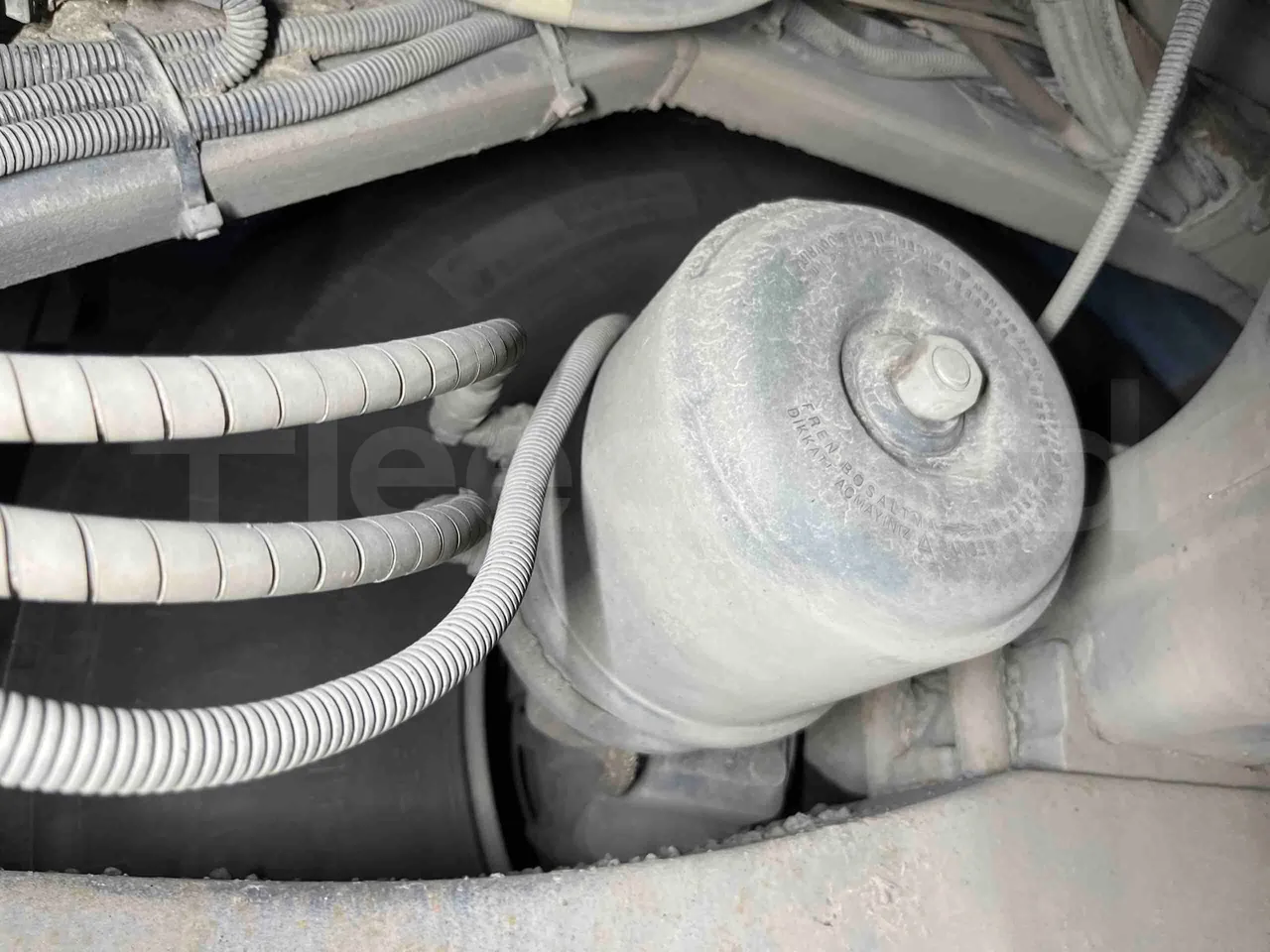 Iveco Crossway - Second Axle Caliper Brakes Left Side