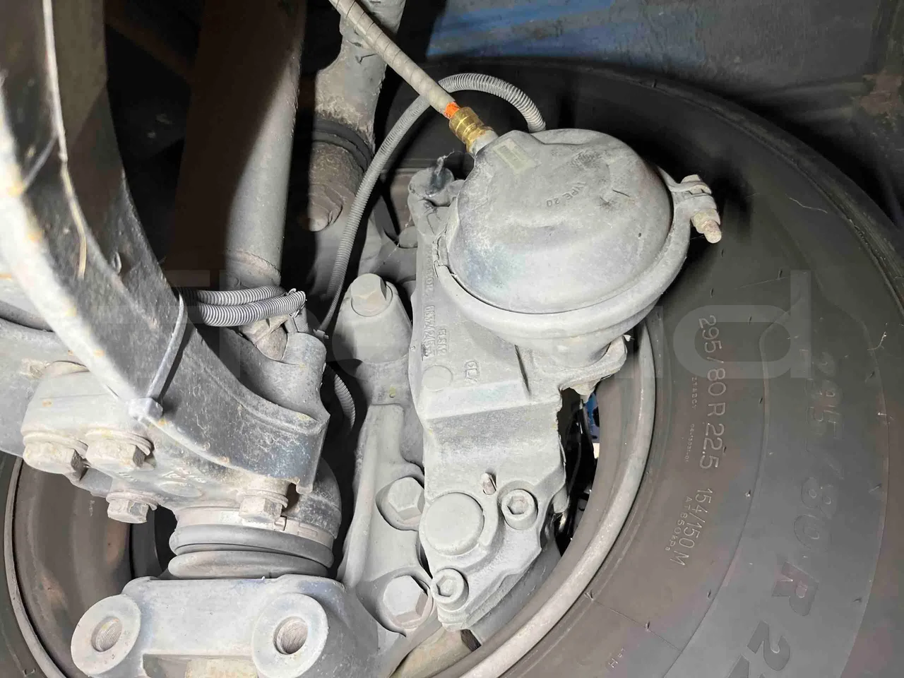 Iveco Crossway - First Axle Brake Calipers Left Side