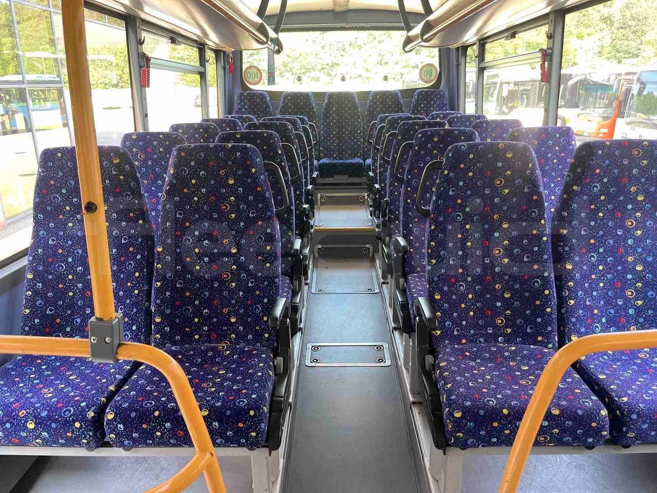 Iveco Crossway - Reverse Seats From Middle Position