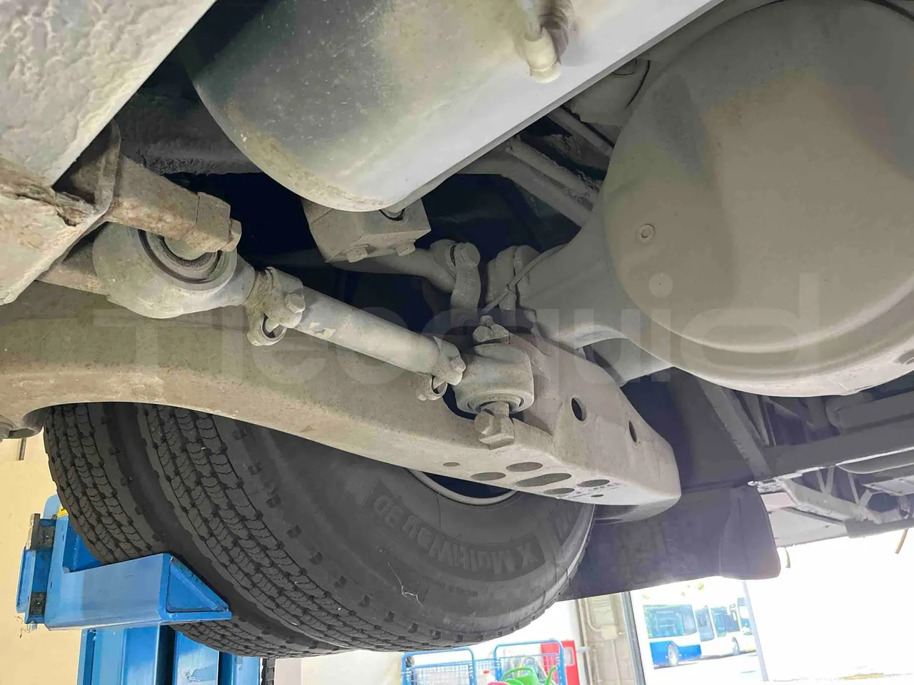 Iveco Crossway - Second Axle Left Side