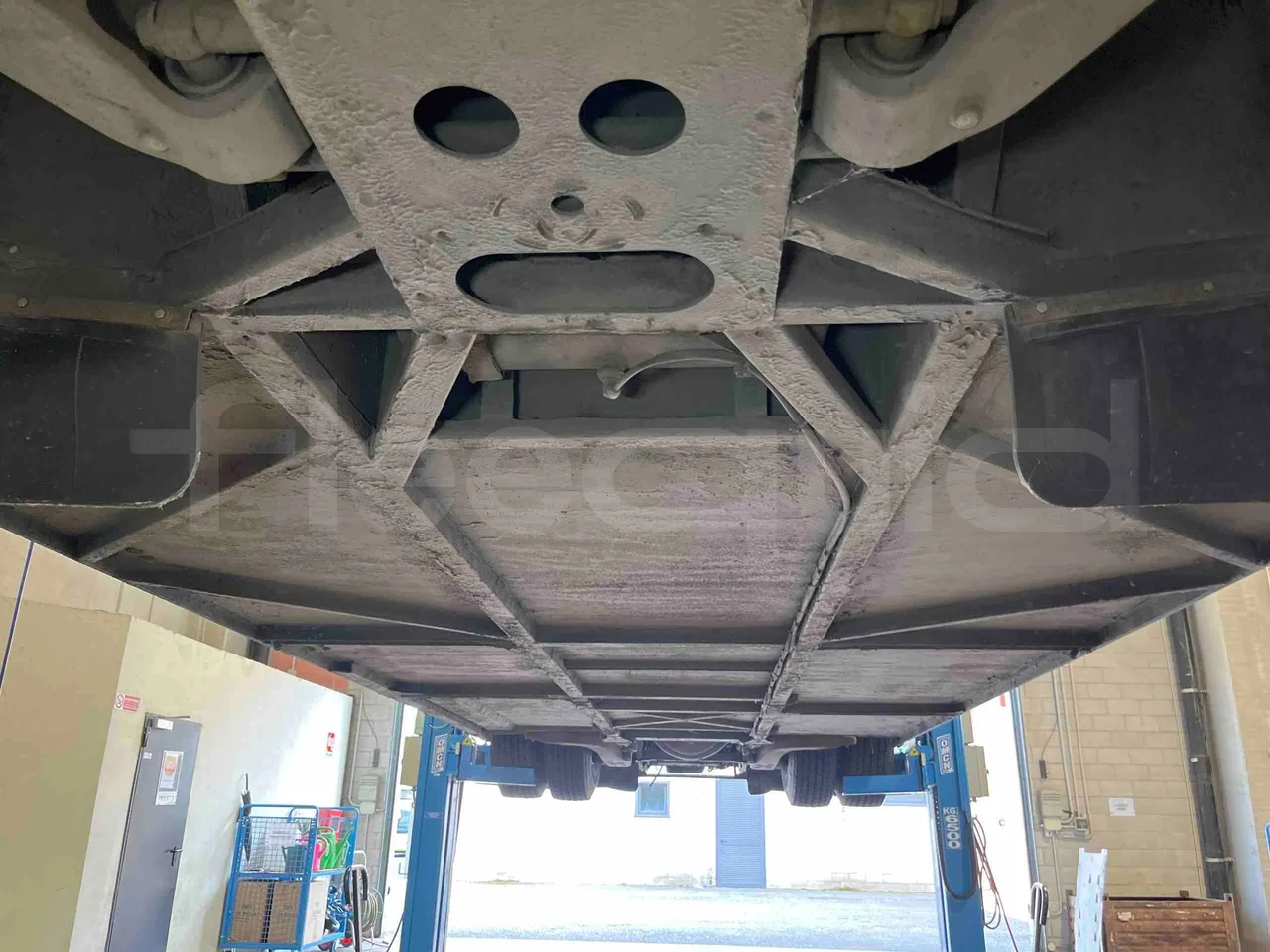 Iveco Crossway - Central Undercarriage