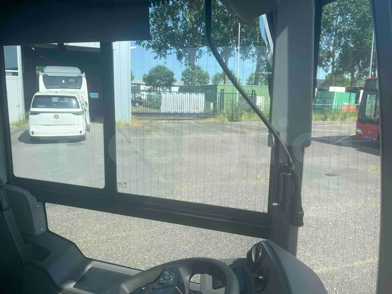 Mercedes-Benz Citaro - driver microphone accessories photo
