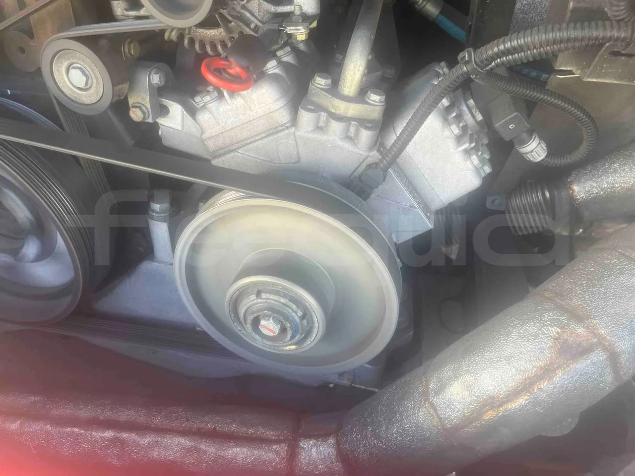 Mercedes-Benz Citaro - air conditioning compressor