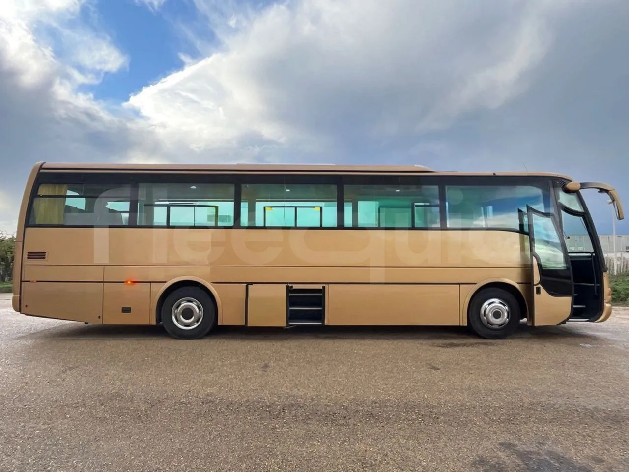 Irisbus Domino Orlandi 2001 397E 12.35 - Euro3 - 259kW - 12mt - right side doors open