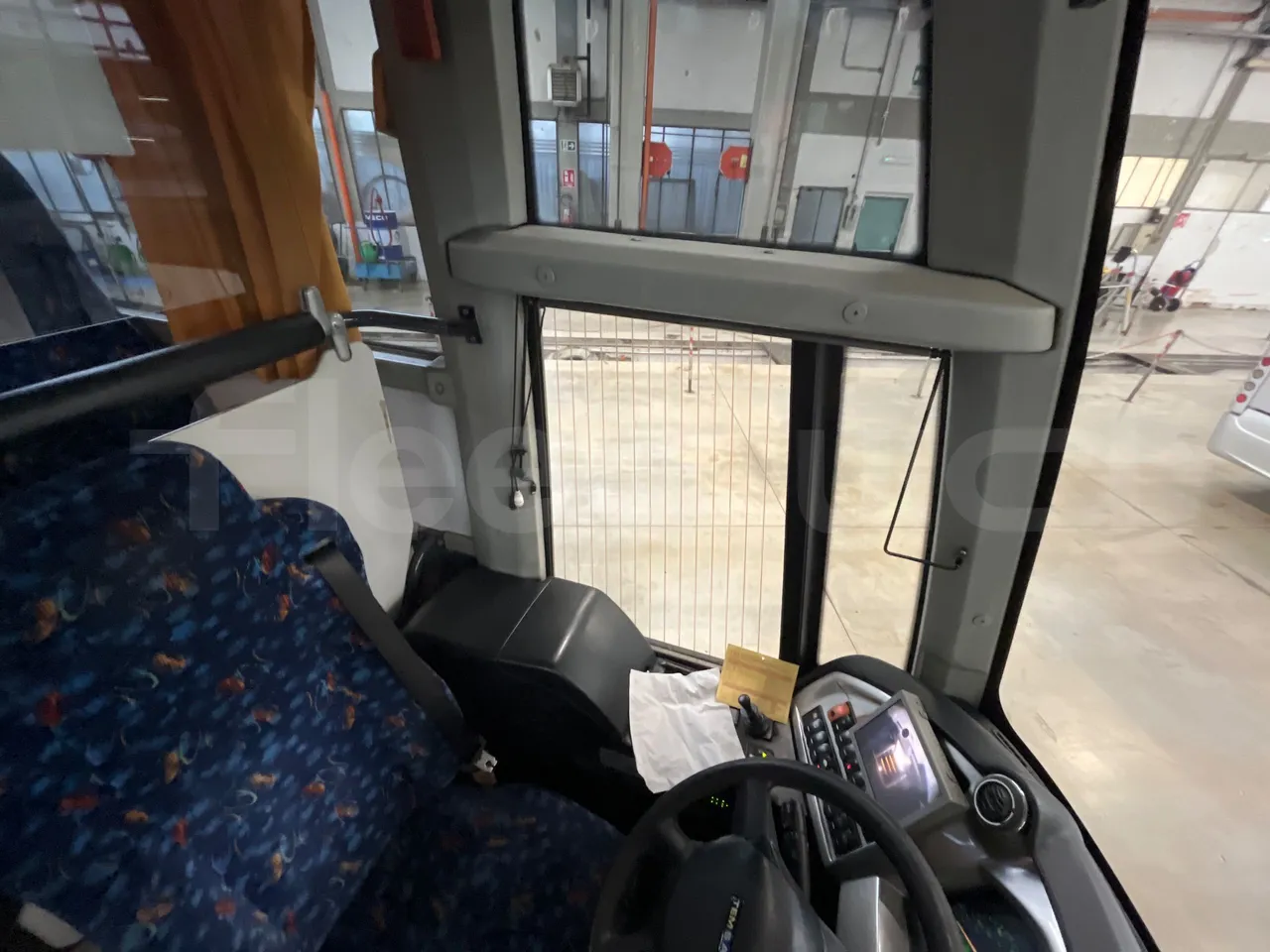 Temsa Safari RD RAT153 - EUR5 - 266kW - 12.200m - driver microphone accessories photo