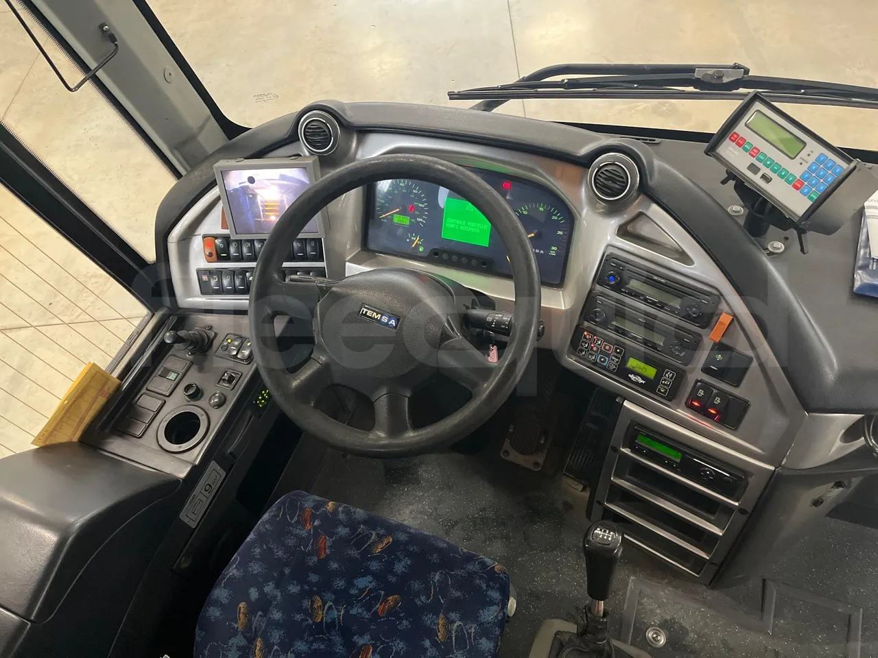 Temsa Safari RD RAT153 - EUR5 - 266kW - 12.200m - buttons panels on