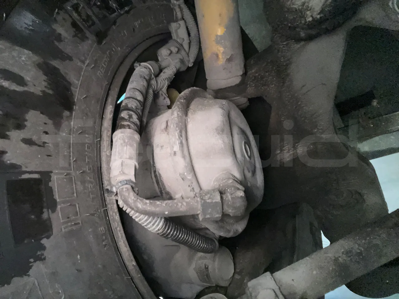 Temsa Safari RD RAT153 - EUR5 - 266kW - 12.200m - front air springs right