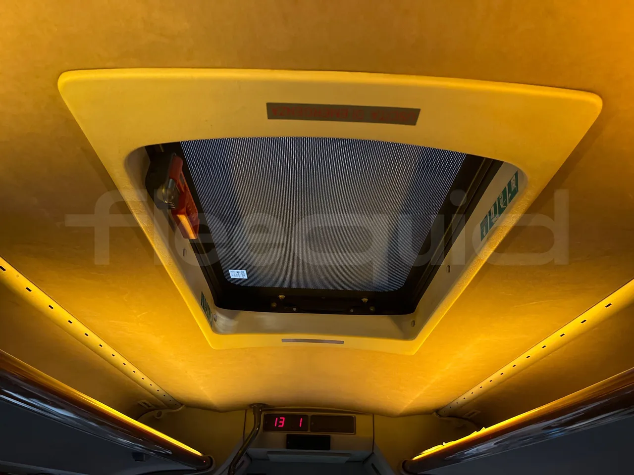 Temsa Safari RD RAT153 - EUR5 - 266kW - 12.200m - roof hatch 2