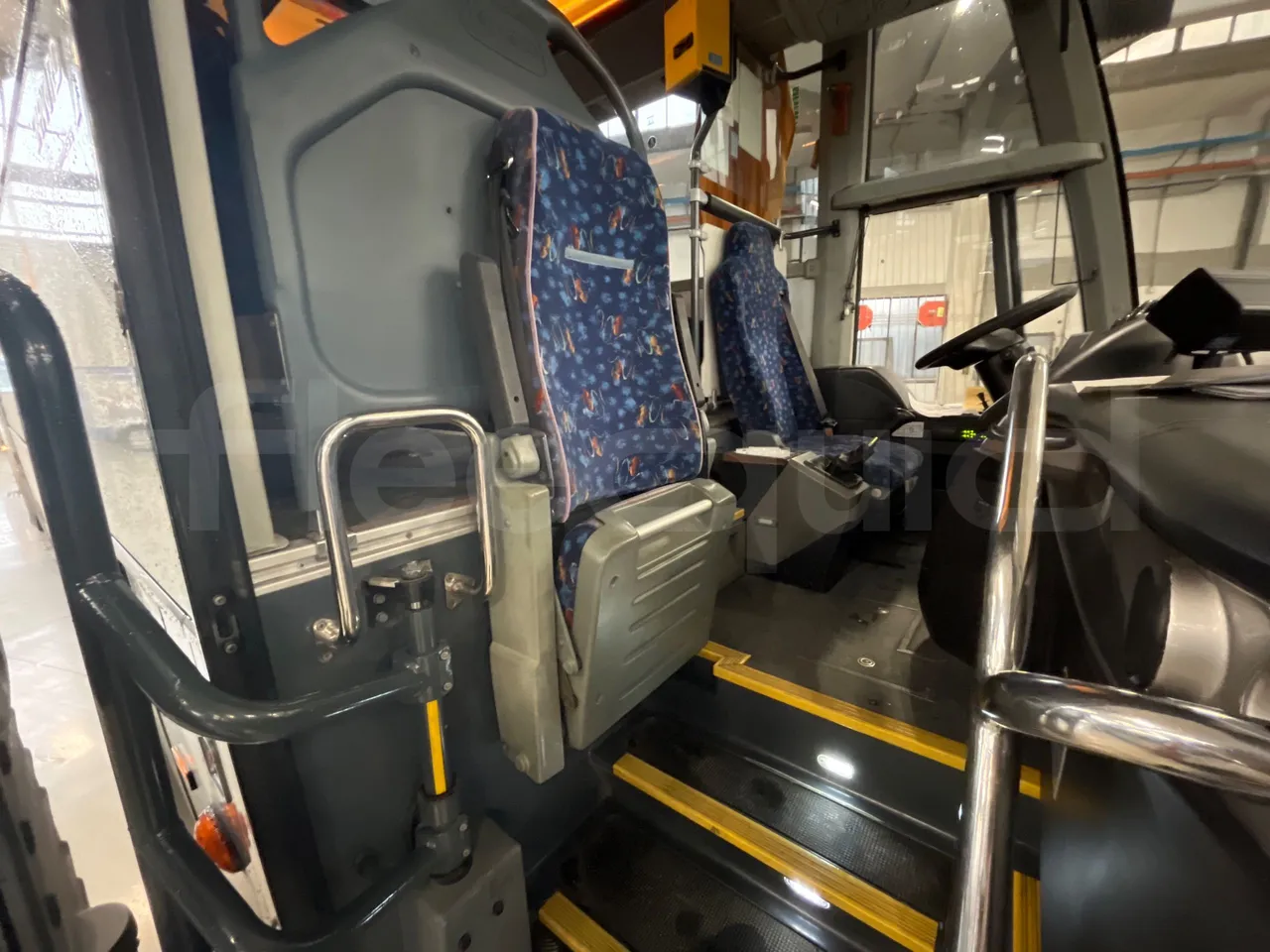 Temsa Safari RD RAT153 - EUR5 - 266kW - 12.200m - hostess seat photo