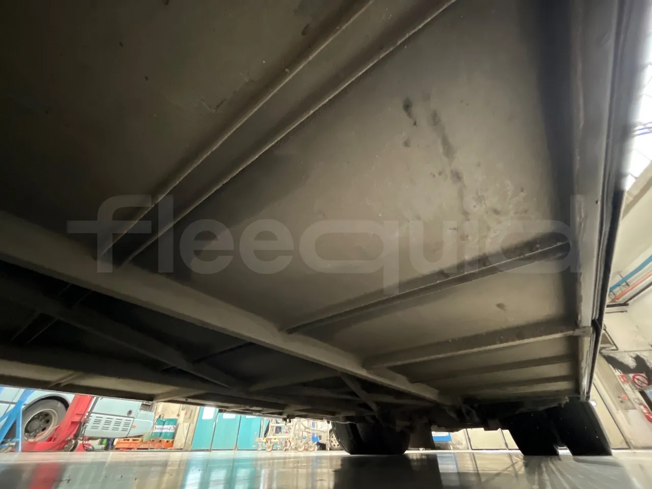 Temsa Safari RD RAT153 - EUR5 - 266kW - 12.200m - central undercarriage photo