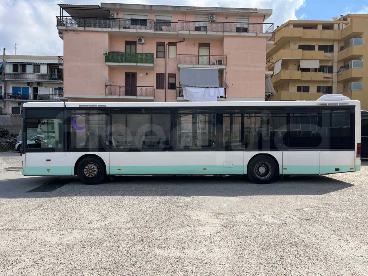 Setra S315 315 NF 457/ Euro 3 -185Kw -12 Mt - left side photo
