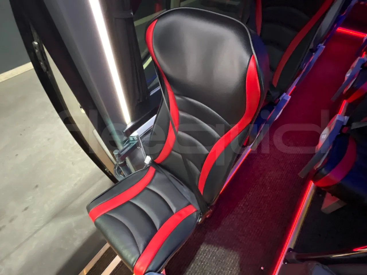 Mercedes-Benz Sprinter 906BB50 Ristè - Euro6 - 120kW - 7.367mt - hostess seat photo