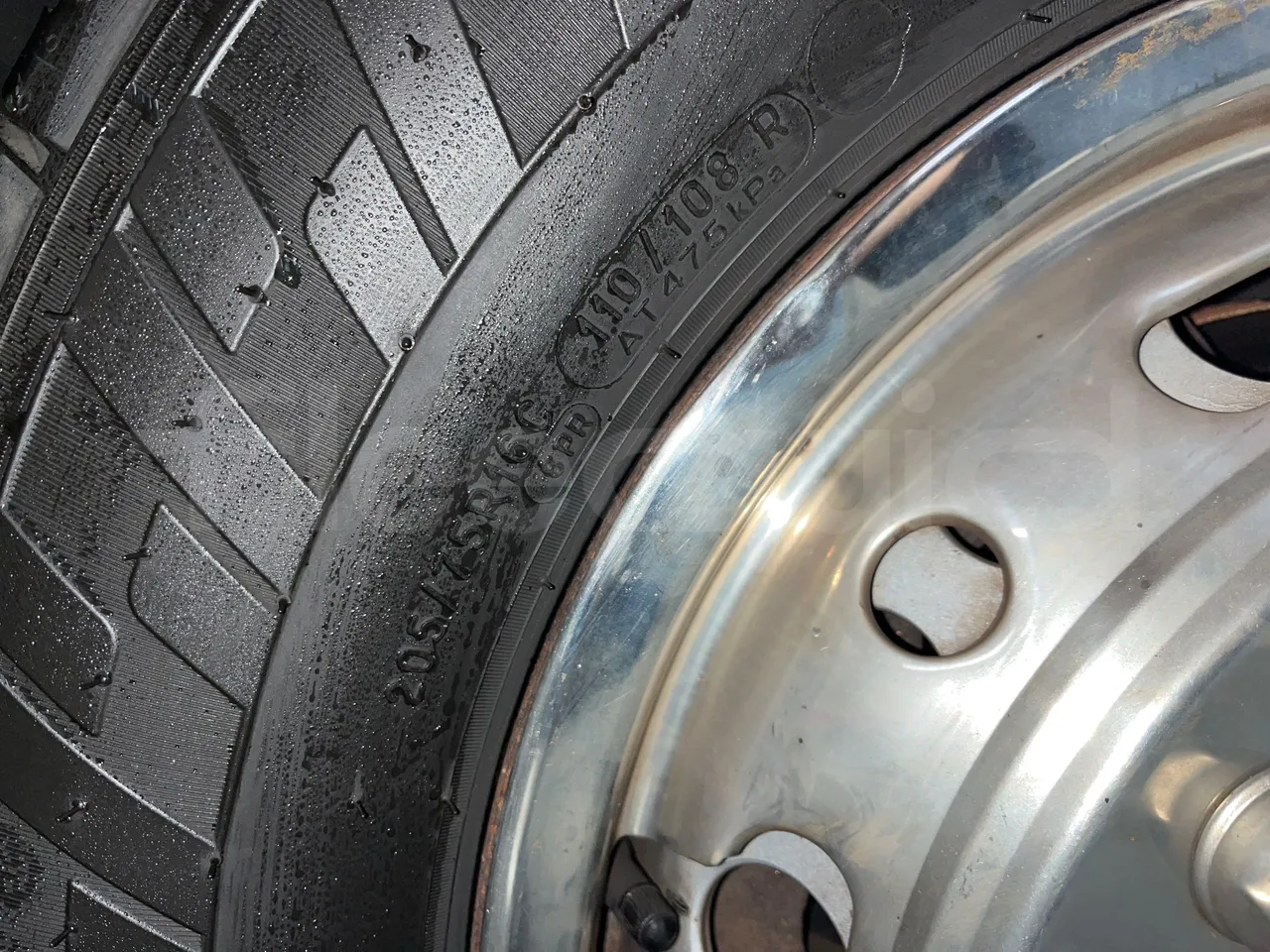 Mercedes-Benz Sprinter 906BB50 Ristè - Euro6 - 120kW - 7.367mt - rear left tire photo