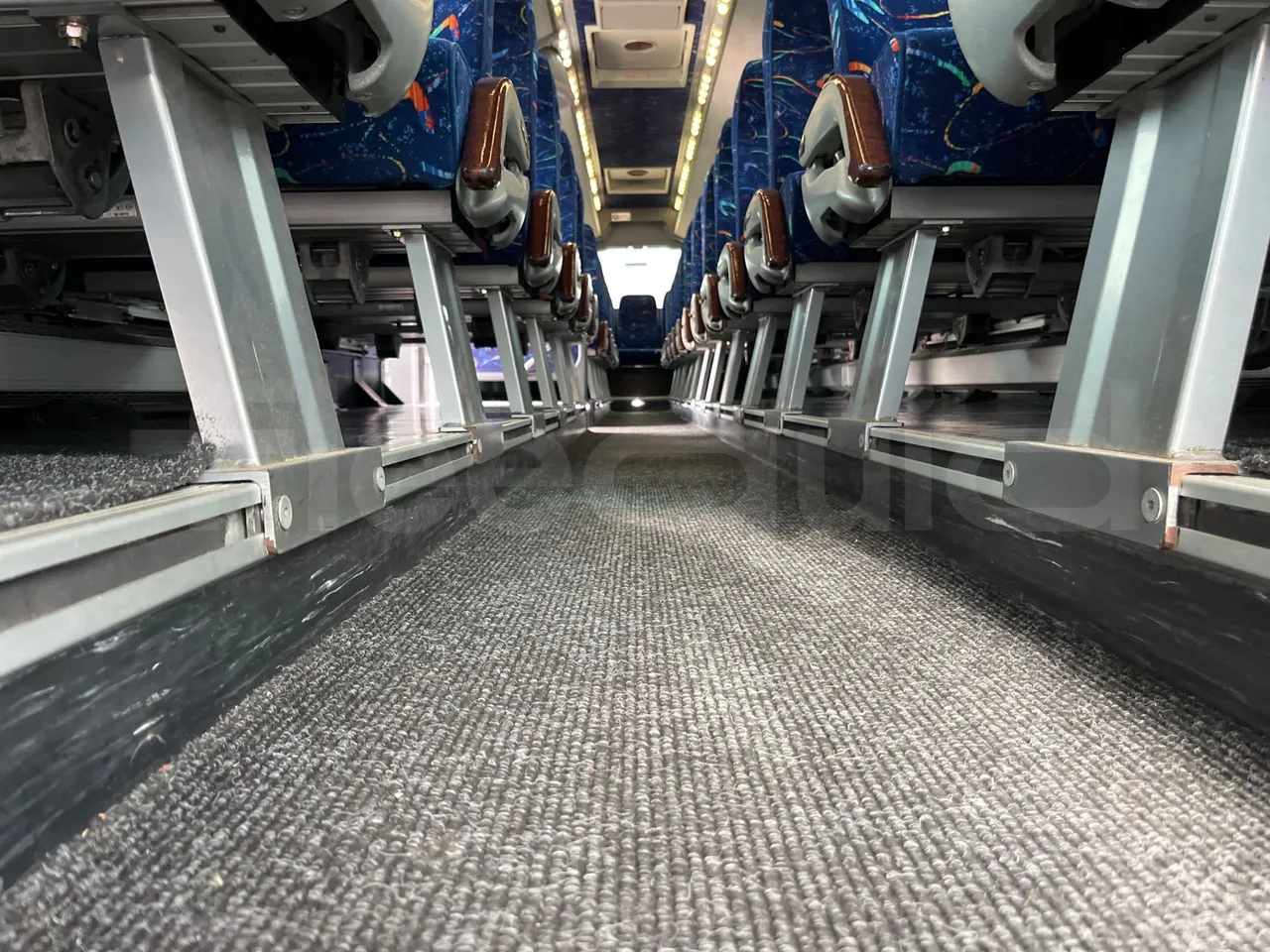 Irisbus 397E.12 397E.12  - Euro5 - 279kW - 12.410m - seat brackets photo