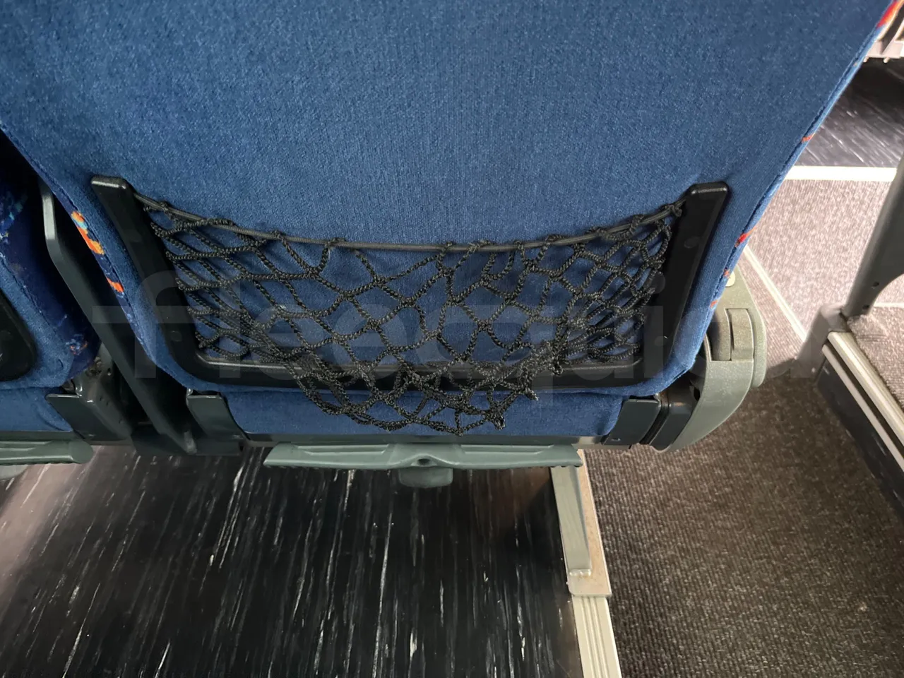 Irisbus 397E.12 397E.12  - Euro5 - 279kW - 12.410m - mesh detail photo