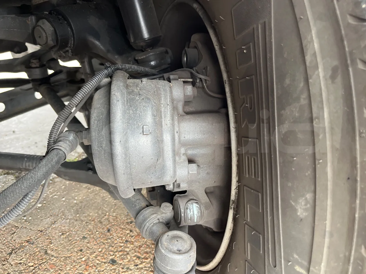 Irisbus 397E.12 397E.12  - Euro5 - 279kW - 12.410m - front brake calipers left