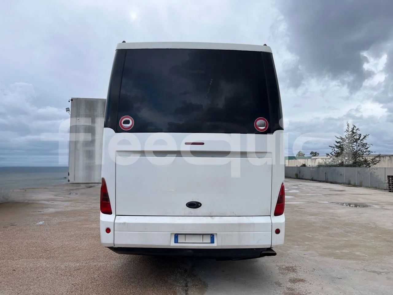 Irisbus 397E.12 397E.12  - Euro5 - 279kW - 12.410m - rear hatch closed
