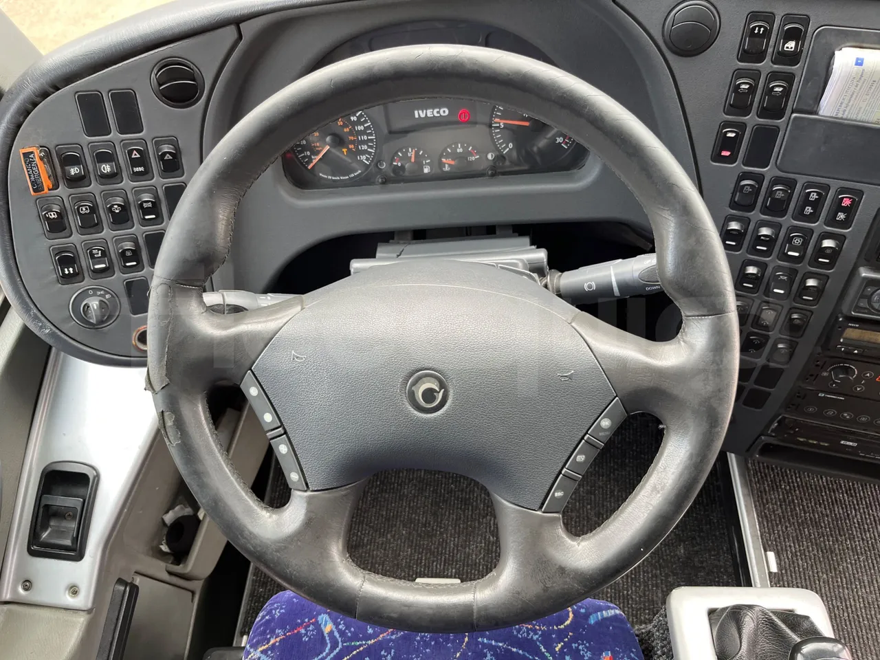Irisbus 397E.12 397E.12  - Euro5 - 279kW - 12.410m - steering wheel photo