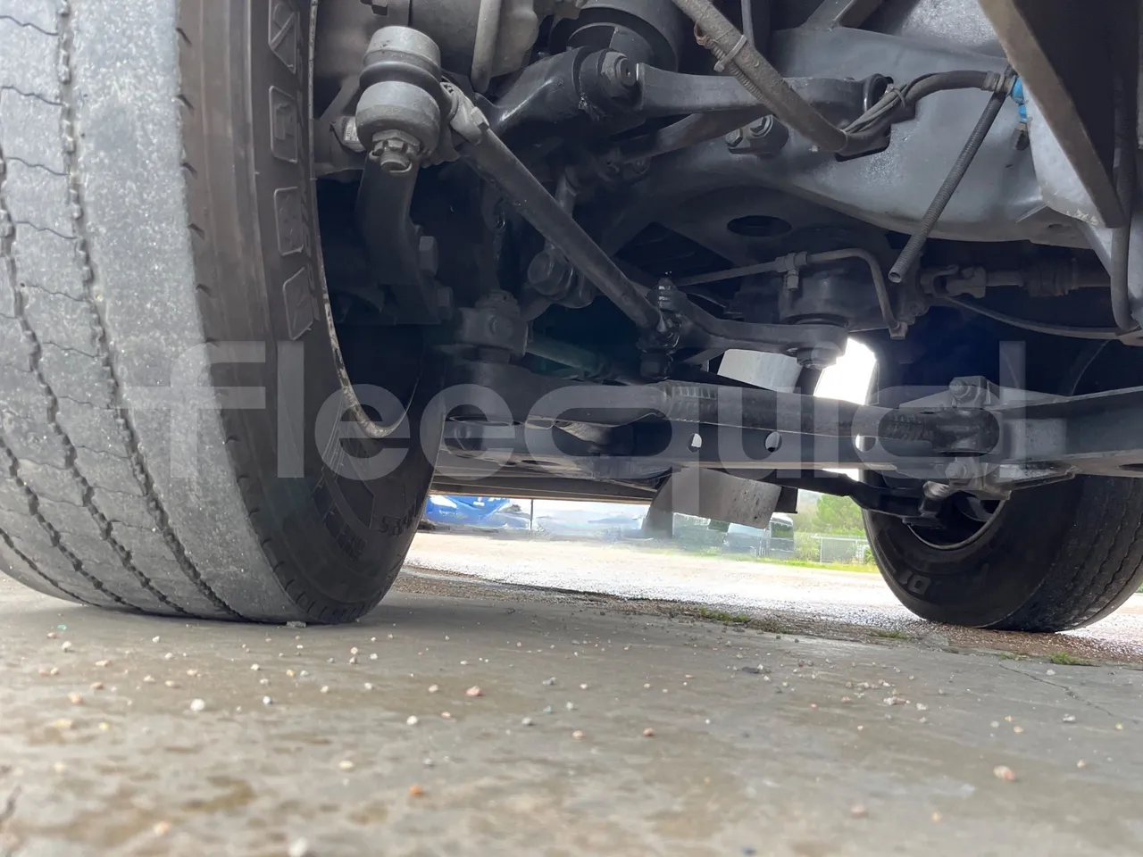 Irisbus 397E.12 397E.12  - Euro5 - 279kW - 12.410m - front axle right side