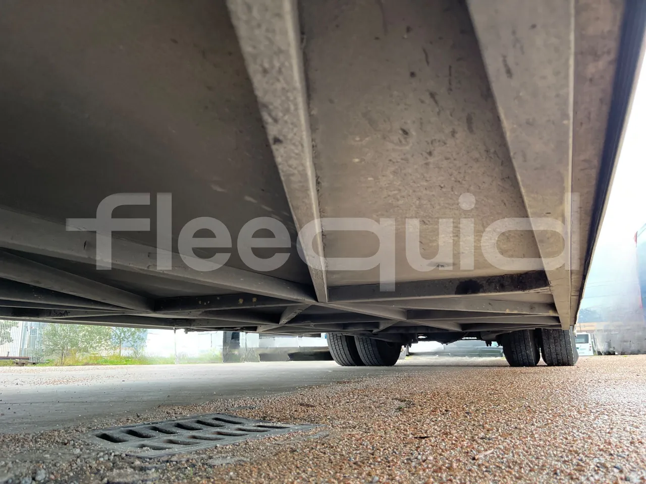 Irisbus 397E.12 397E.12  - Euro5 - 279kW - 12.410m - central undercarriage photo