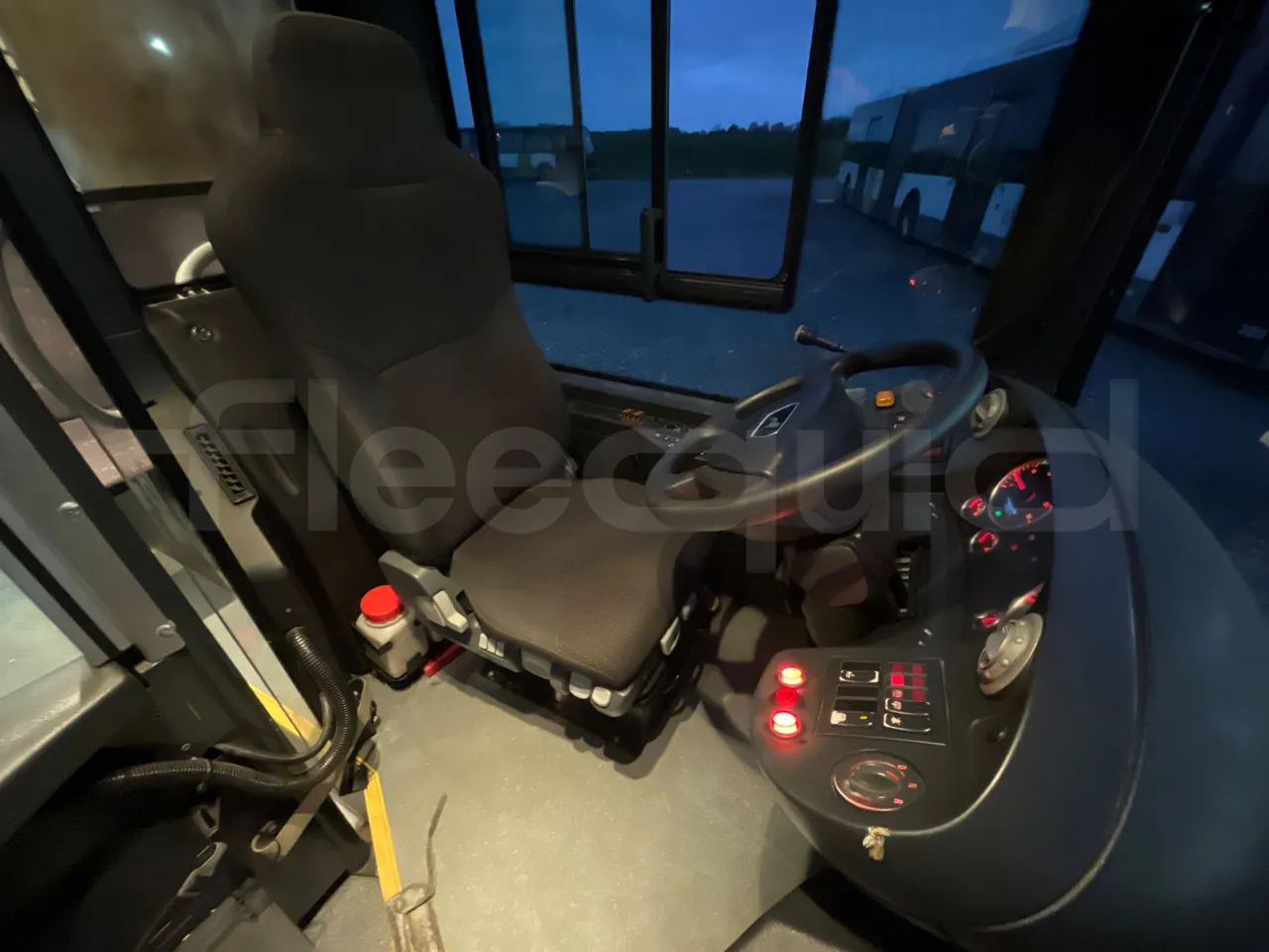 Man Lion's City A21 - EUR5 - 206kW - 11.980m - driver's seat photo