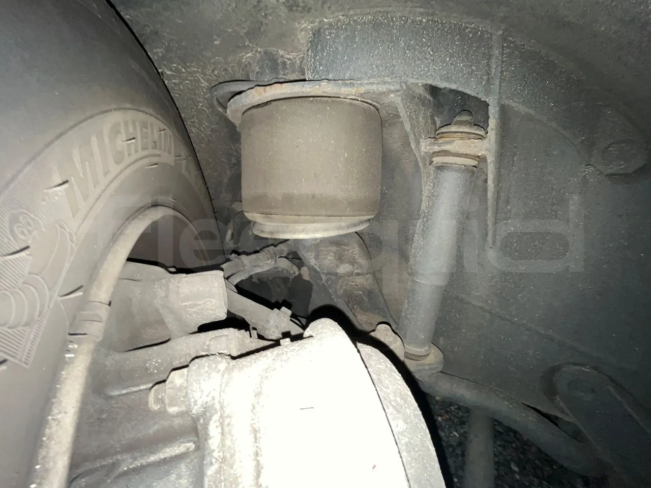 Man Lion's City A21 - EUR5 - 206kW - 11.980m - front brake calipers left