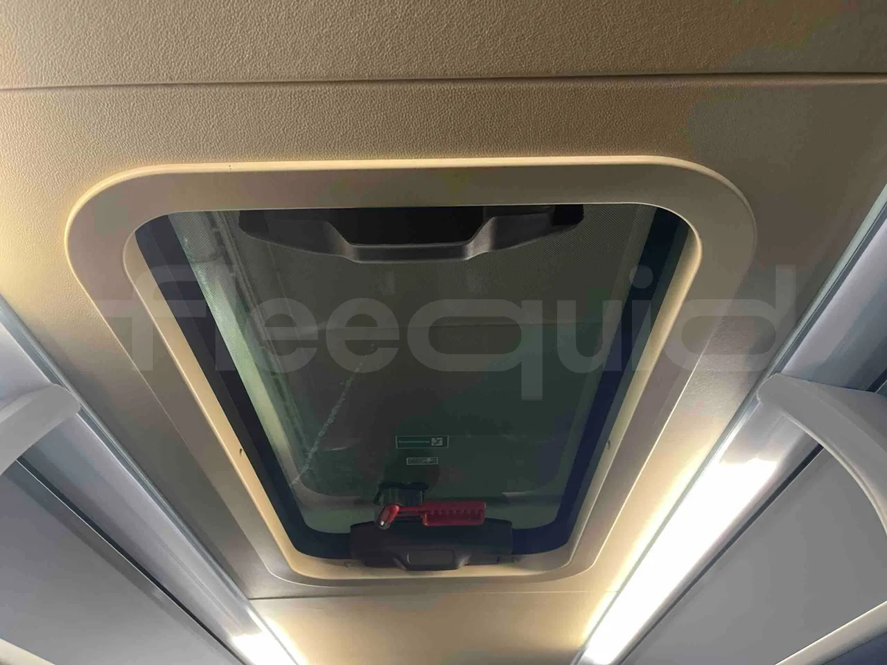 Neoplan Tourliner 2SACB - EUR6 - 324kW - 13.800m - roof hatch 1