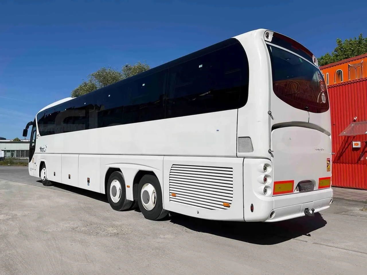 Neoplan Tourliner 2SACB - EUR6 - 324kW - 13.800m - left side photo