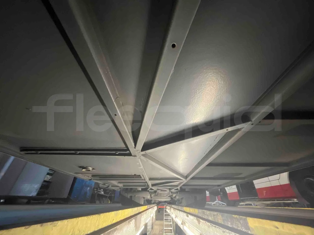 Neoplan Tourliner 2SACB - EUR6 - 324kW - 13.800m - front undercarriage from front