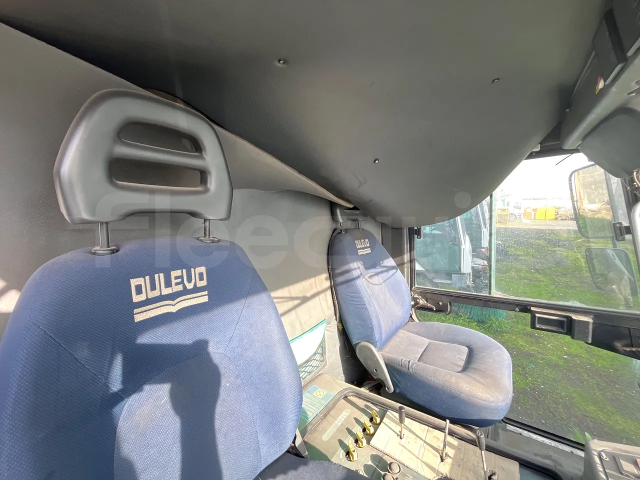 Dulevo 5010 L - 5.890mt - interior reverse seats driver height