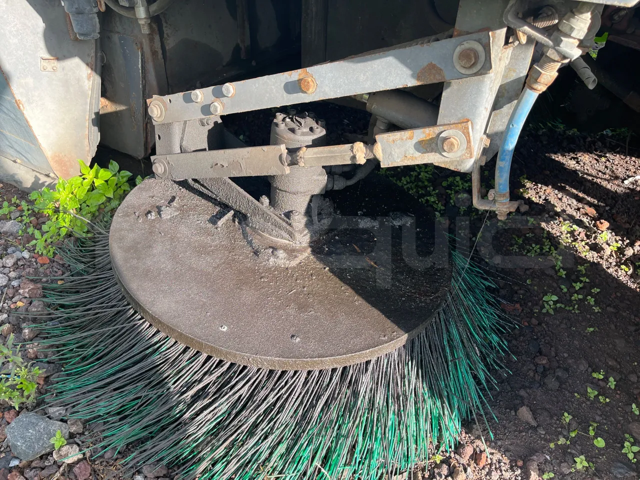 Dulevo 5010 L - 5.890mt - platform open photo