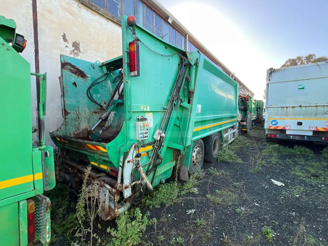 Iveco Magirus A260S/E4 FARID T1SM25 - Euro5 - 228kW - 9.685mt - 3/4 left rear side