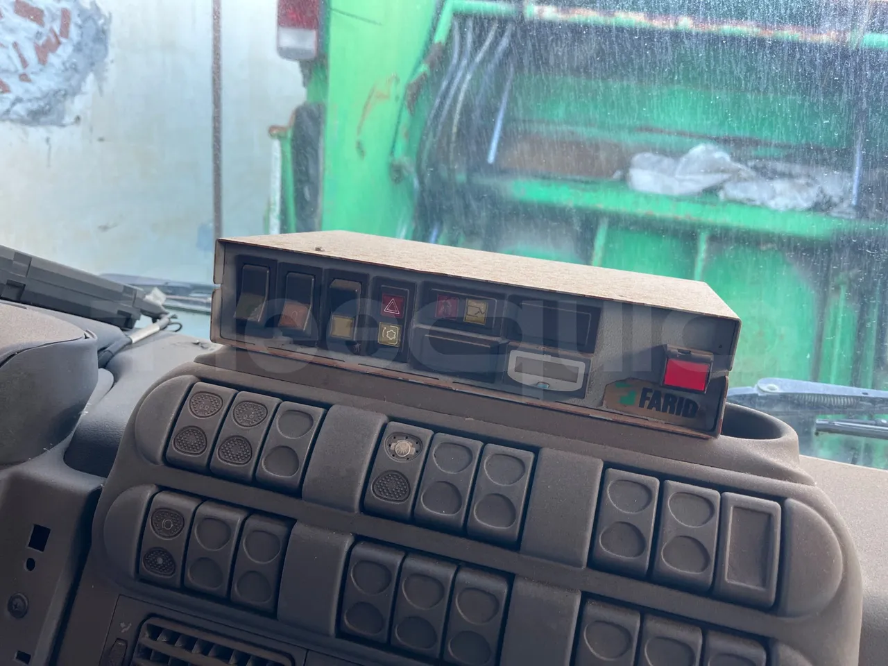 Iveco Magirus A260S/E4 FARID T1SM25 - Euro5 - 228kW - 9.685mt - onboard devices 1