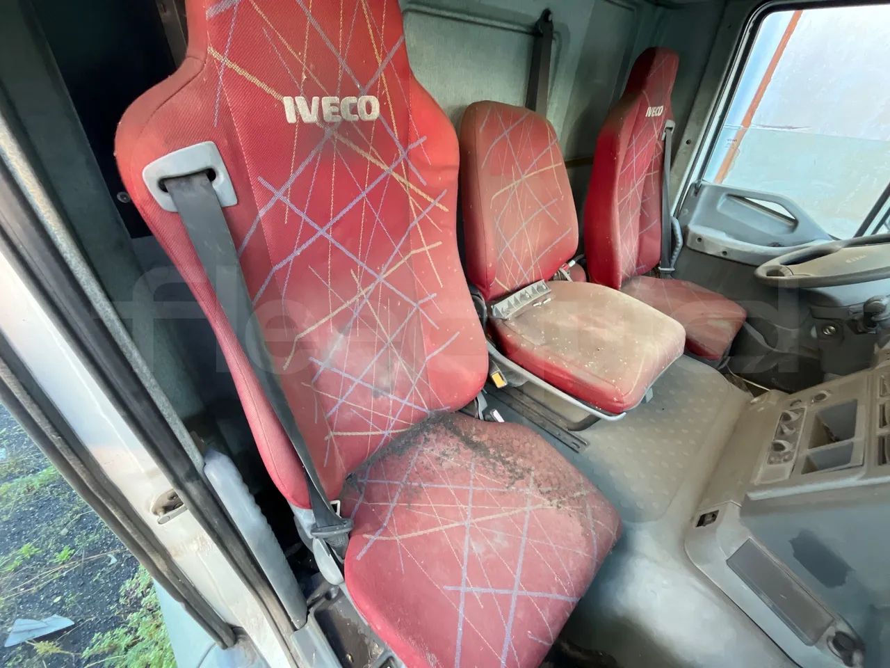 Iveco Magirus A260S/E4 FARID T1SM25 - Euro5 - 228kW - 9.685mt - hostess seat photo