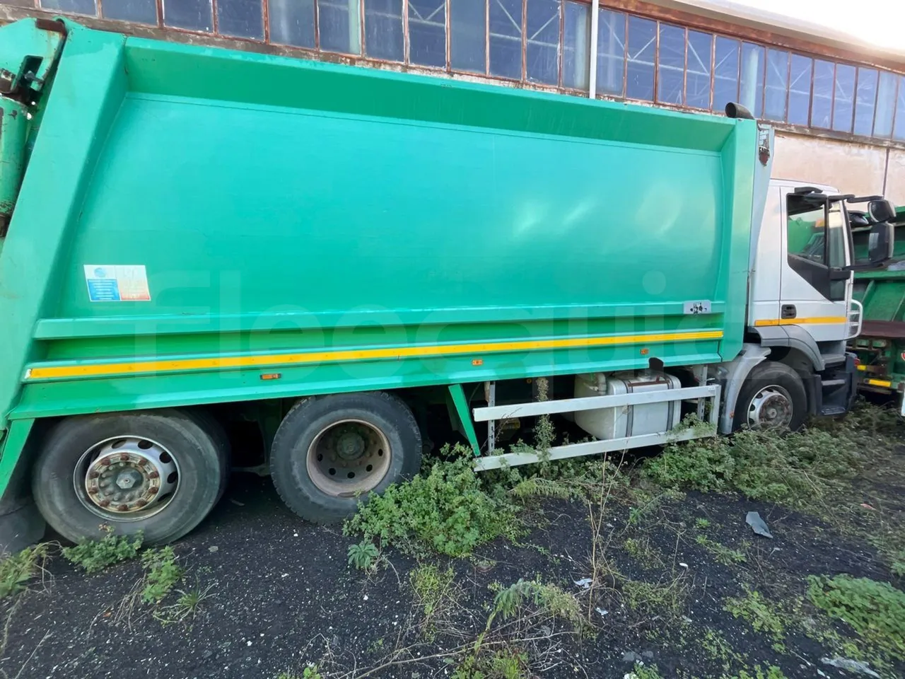 Iveco Magirus A260S/E4 FARID T1SM25 - Euro5 - 228kW - 9.685mt - left side photo