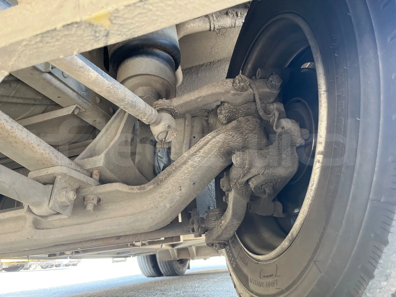 King Long XMQ6800 2AL1AA2B - Euro5 - 148kW - 7.995mt - front axle left side