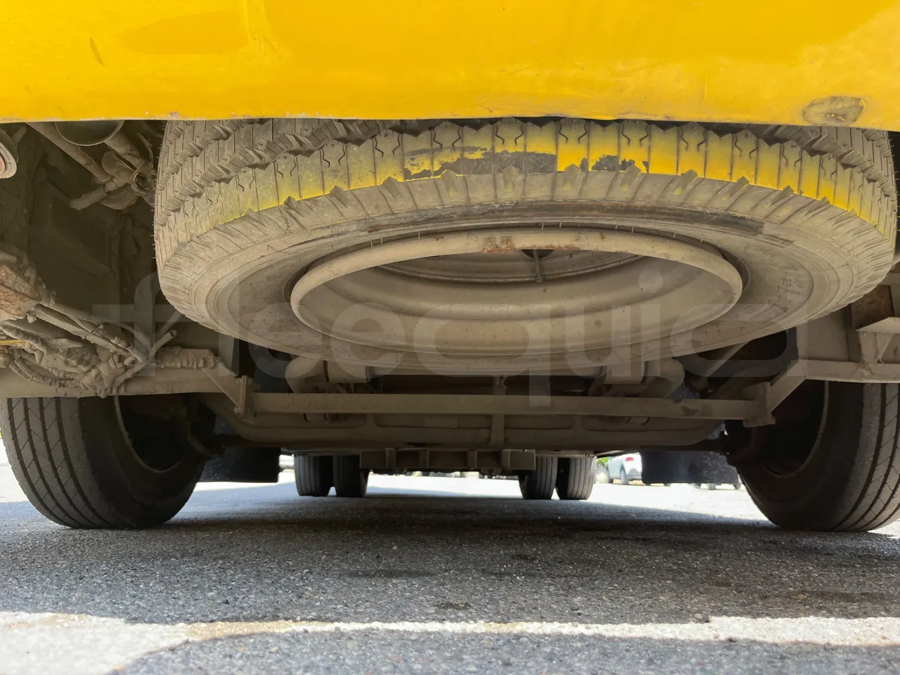 King Long XMQ6800 2AL1AA2B - Euro5 - 148kW - 7.995mt - front undercarriage from front