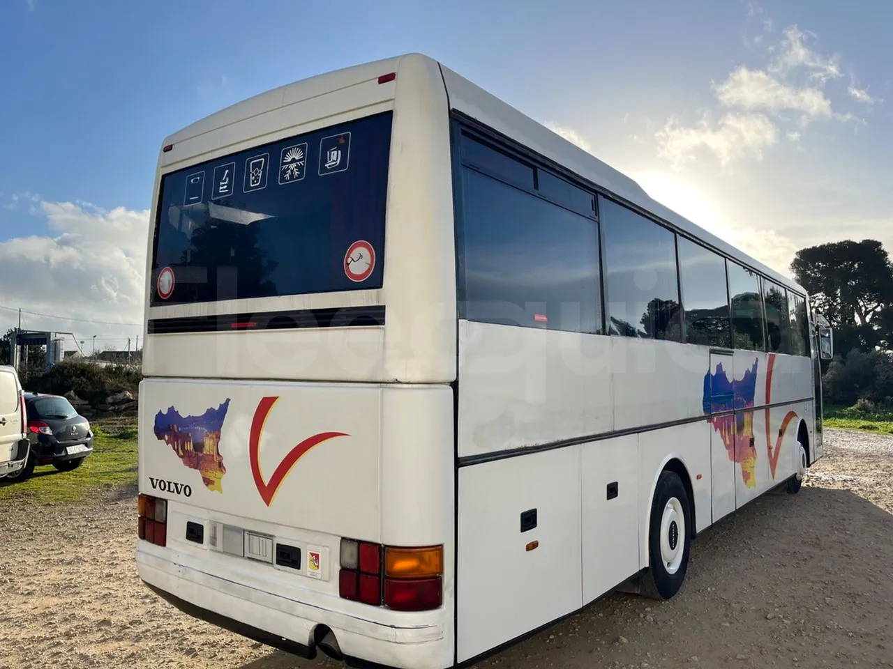 Volvo Barbi Echo B12 60/38  - Euro2 - 279kW - 12mt - 3/4 right rear doors closed