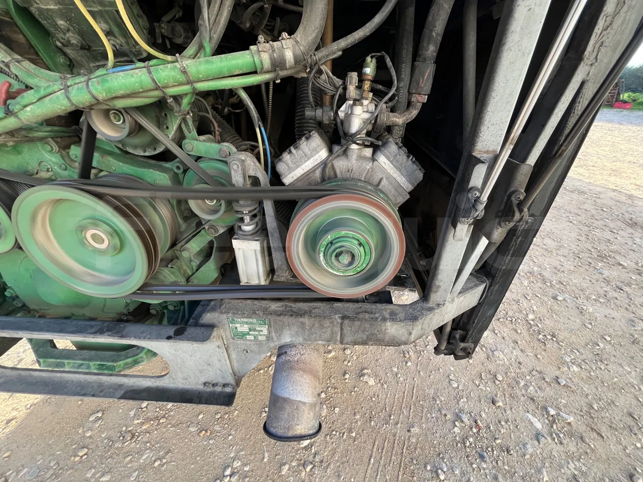 Volvo Barbi Echo B12 60/38  - Euro2 - 279kW - 12mt - air conditioning compressor