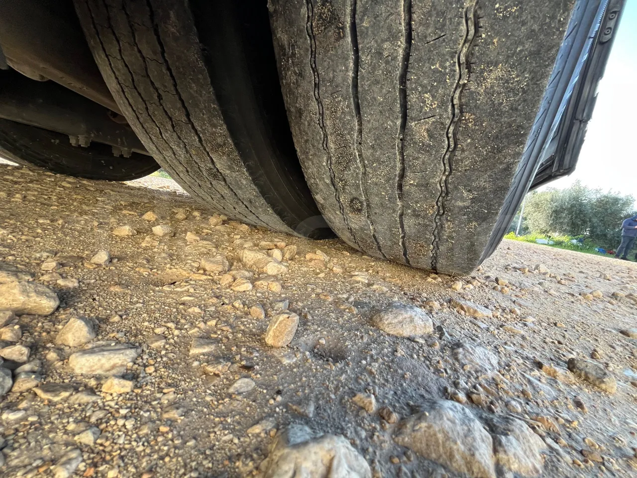 Volvo Barbi Echo B12 60/38  - Euro2 - 279kW - 12mt - tread condition front tires left