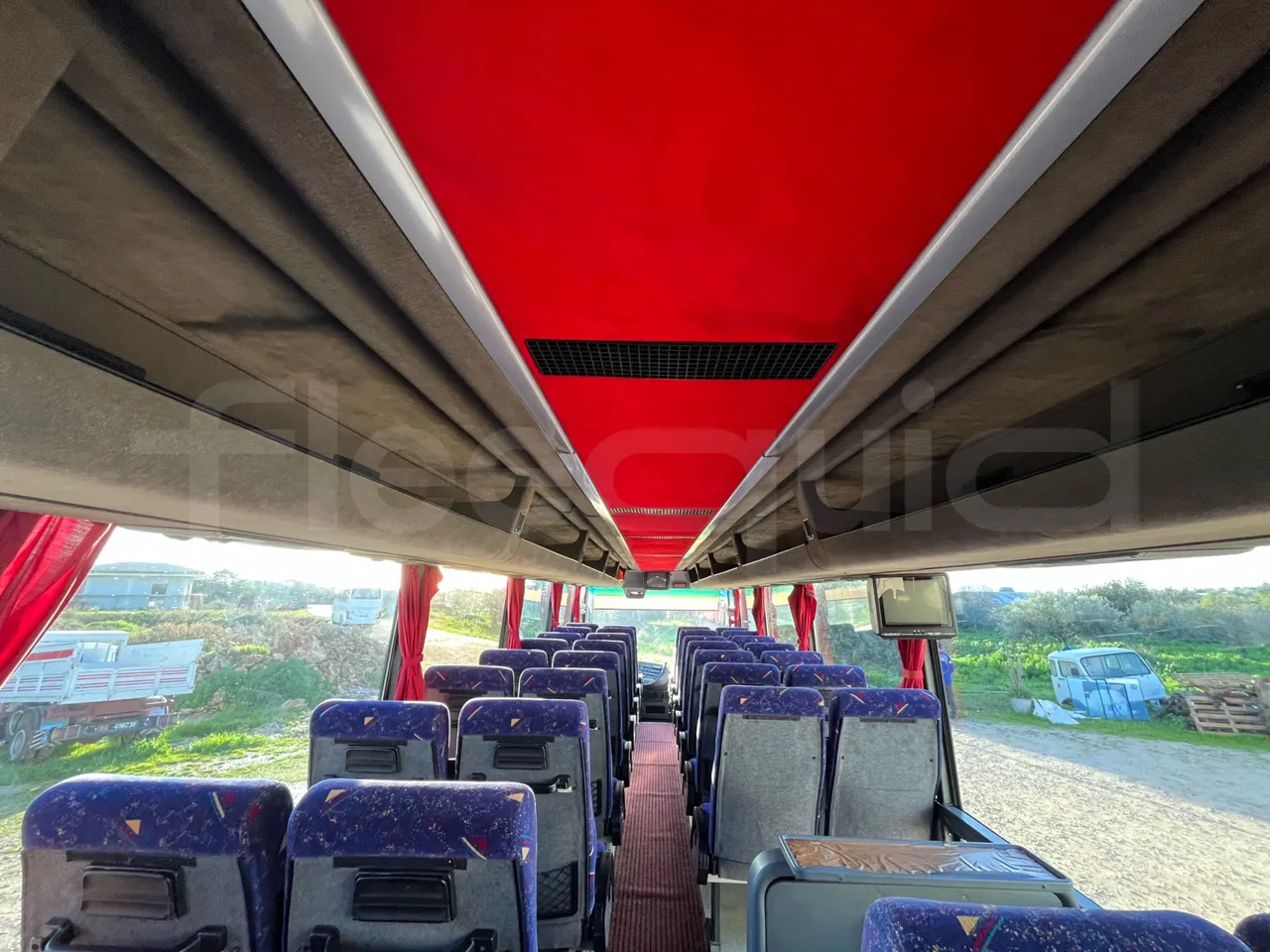 Volvo Barbi Echo B12 60/38  - Euro2 - 279kW - 12mt - overhead compartments photo