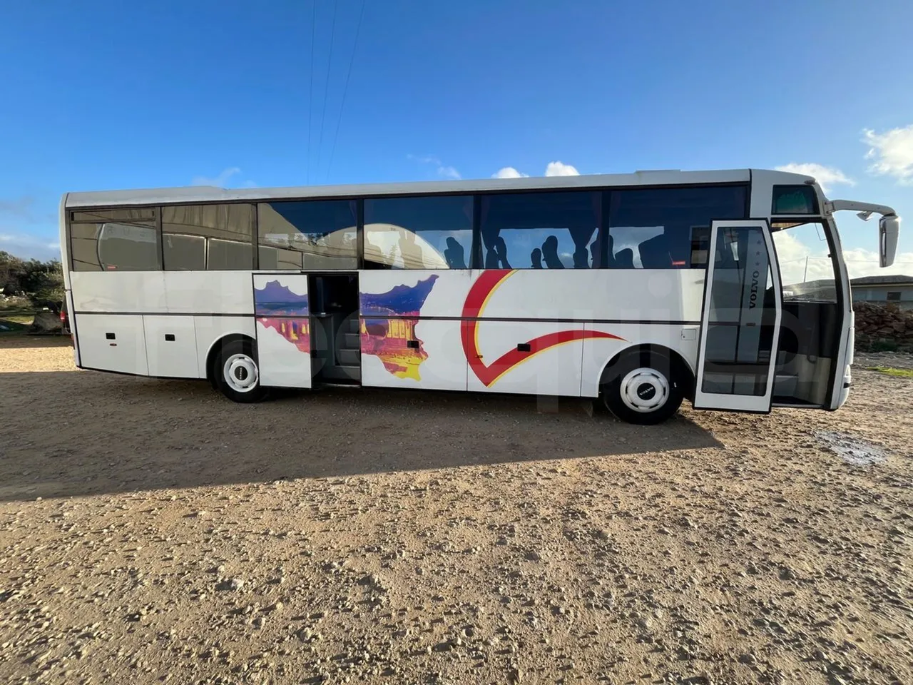 Volvo Barbi Echo B12 60/38  - Euro2 - 279kW - 12mt - right side doors open