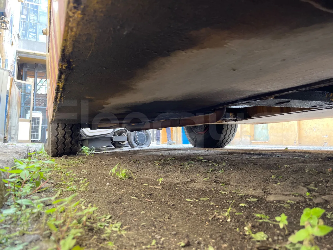 Manghi Gru MTA 160/1 MTA 160/1 - 81kW - central undercarriage photo