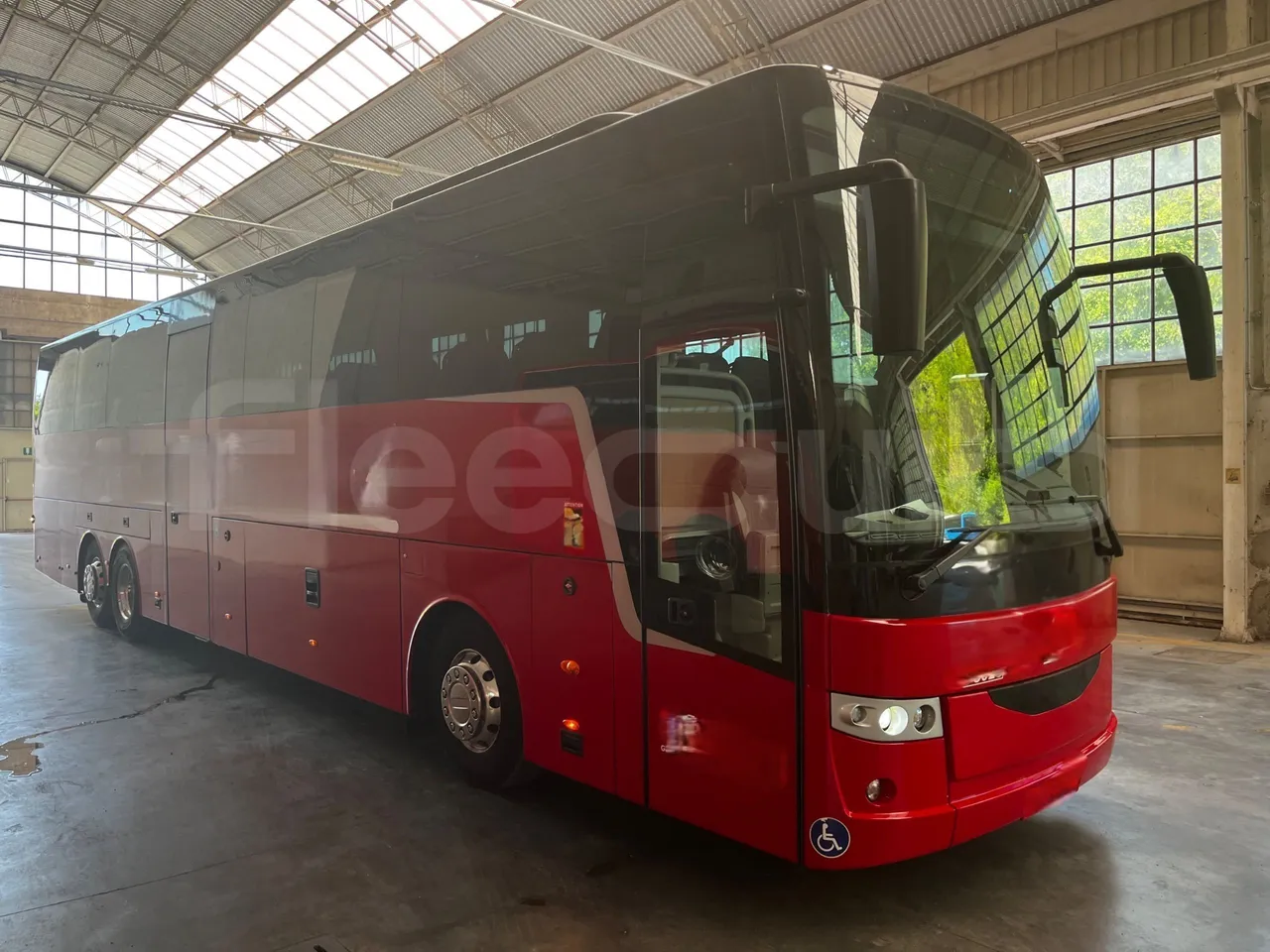 Van Hool EX17 - Base cover photo